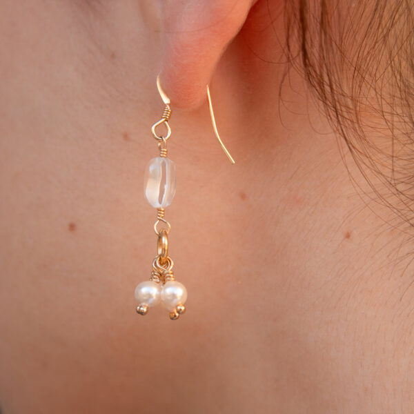 Boucles d'oreilles LIGHT PEARLS – Image 3